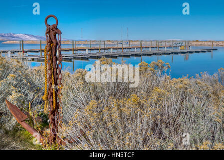 L'Ancre rouillée à la Marina d'Antelope Island State Park, Syracuse, Utah, USA Banque D'Images