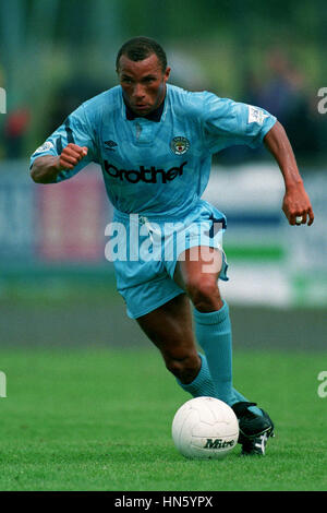 TERRY PHELAN Manchester City FC 27 Juillet 1993 Banque D'Images