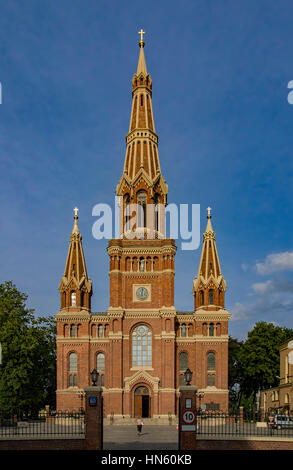 Churh faites par brique rouge en Pologne.ex-Evangelical-Augsburg Church of St John the Evangelist depuis les années 1860, la communauté évangélique dans L Banque D'Images