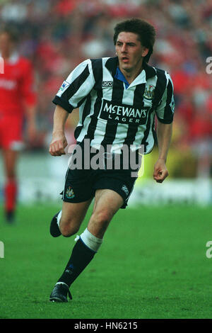 PETER BEARDSLEY NEWCASTLE UNITED FC 21 Septembre 1993 Banque D'Images