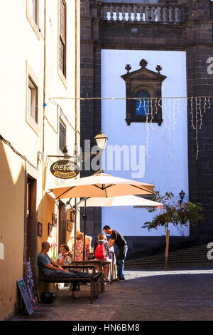 L'extérieur street cafe, Cathédrale de Santa Ana, vieille ville de Vegueta, Las Palmas de Gran Canaria, Gran Canaria, Îles Canaries Banque D'Images