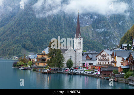 Célèbre village de montagne d''Hallstatt Hallstatt lake en Autriche Banque D'Images