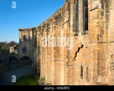 Réfectoire des ruines et Gatehouse à Dunfermline Abbey and Palace Dunfermline Fife Ecosse Banque D'Images