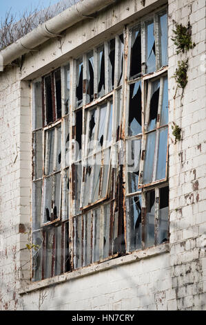 Des capacités en Lydney Harbour Industrial Estate, Gloucestershire, Royaume-Uni. Banque D'Images