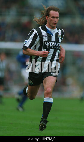 DARREN PEACOCK NEWCASTLE UNITED FC 24 Avril 1994 Banque D'Images