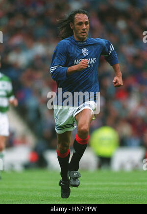 MARK HATELEY Glasgow Rangers FC 13 Septembre 1994 Banque D'Images