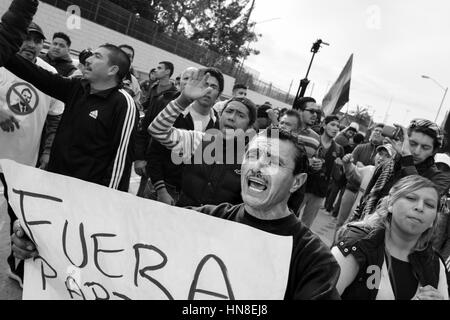 Manifestations à Tijuana, Mexique - 15/01/2017 - Mexique / Basse Californie / Tijuana - Démonstrations à Tijuana, au Mexique, les gens font état d'augmentation des prix des hydrocarbures. - Alexandre Afonso / Le Pictorium Banque D'Images