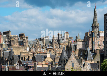 Royaume-uni, Ecosse, Edinburgh - Edimbourg, Ecosse, compact, vallonné capital. Il a une vieille ville médiévale et élégant Nouvelle Ville géorgienne avec jardins et cenal Banque D'Images