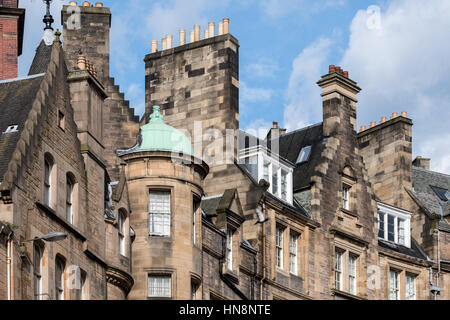 Royaume-uni, Ecosse, Edinburgh - Edimbourg, Ecosse, compact, vallonné capital. Il a une vieille ville médiévale et élégant Nouvelle Ville géorgienne avec jardins et cenal Banque D'Images