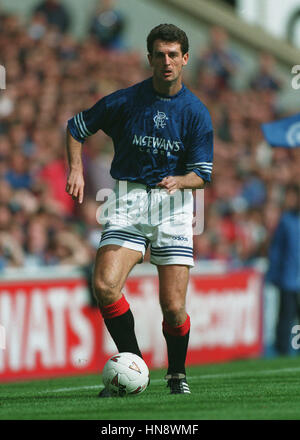 DAVID MCPHERSON Glasgow Rangers FC 13 Septembre 1994 Banque D'Images