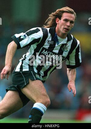 DARREN PEACOCK NEWCASTLE UNITED FC 04 Octobre 1994 Banque D'Images