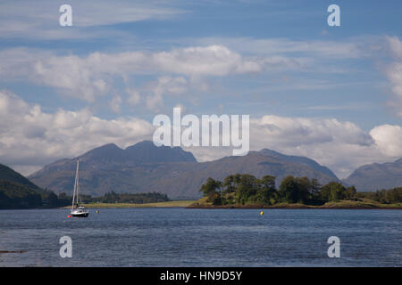 Location sur le Loch Leven près de North Ballachulish, Lochaber, Highland, Scotland, UK Banque D'Images