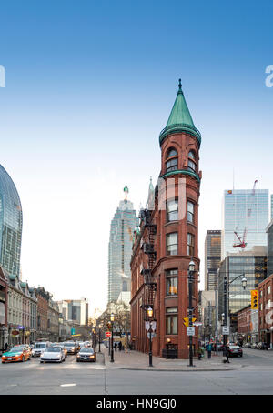 Flat Iron building au centre-ville de Toronto Banque D'Images