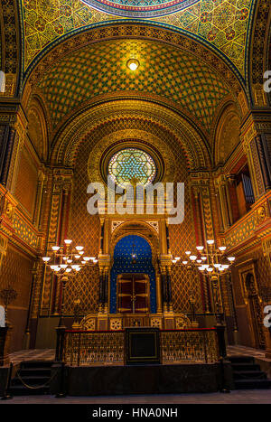 Bima, autel, synagogue Espagnole, de l'intérieur tourné, Josefov, le Quartier Juif, Prague, la Bohême, République Tchèque Banque D'Images