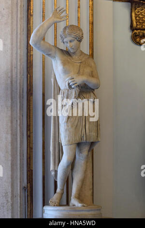 Rome. L'Italie. Statue d'Amazone blessée signé par Sosicles, Musées du Capitole. Musei Capitolini. Banque D'Images