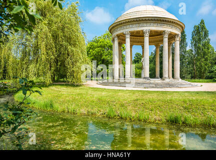 Bower d'été dans le parc du Petit Trianon à Versailles complex Banque D'Images