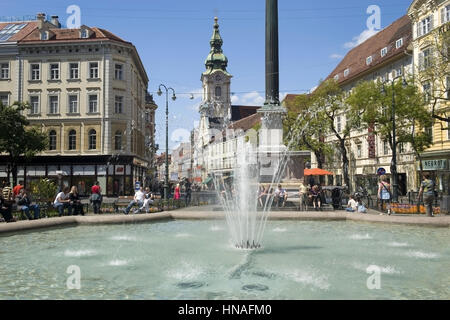 Platz am Eisernen Tor, Jesuitenkirche und im Hintergrund Herrengasse, Graz, Salzburg, Österreich - Graz, en Styrie, Autriche Banque D'Images