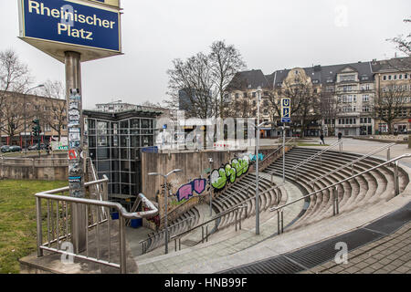 La surveillance vidéo de la police à Essen, en Allemagne, le Rheinischer Platz, dans le nord de la ville, à la diffusion en direct, dans la police de la technologie DEPA Banque D'Images