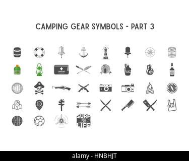 Ensemble d'icônes et de formes silhouette vecteur avec différents de l'équipement de plein air, le camping des symboles pour la création de logo d'aventure, d'un insigne conçoit, l'utilisation dans l'infographie Illustration de Vecteur