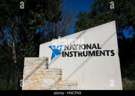 Un logo affiche à l'extérieur du siège de la société National Instruments à Austin, Texas, le 28 janvier 2017. Banque D'Images