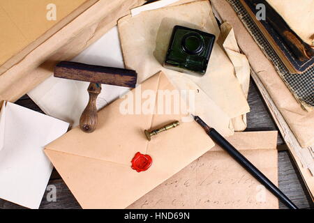 Vieilles lettres et documents Banque D'Images