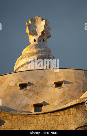 Casa Mila catalan Gaudi bâtiment art nouveau sur Barcelone Passeig de Garcia. Banque D'Images