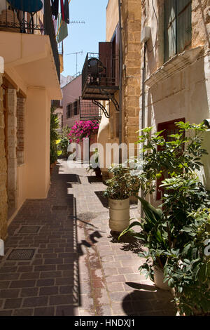 Ruelle de la vieille ville de Chania en Crète, Grèce Banque D'Images