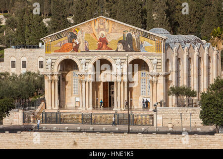 Eglise de toutes les nations a également appelé, agonie, basilique, dans le jardin de Gethsémani sur le Mont des Oliviers., Jérusalem, Israël. Banque D'Images