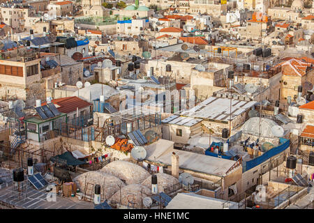 Les toits, vue aérienne, vieille ville, quartier musulman, Jérusalem, Israël. Banque D'Images