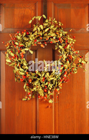 Couronne de Noël sur la porte Banque D'Images