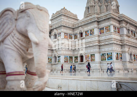 Prem Mandir (temple d'amour) Temple de l'amour divin, Vrindavan, Mathura, Uttar Pradesh, Inde Banque D'Images