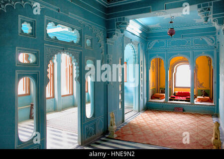 Zenana Mahal ou queen's chambers, City Palace, Udaipur, Rajasthan, Inde Banque D'Images