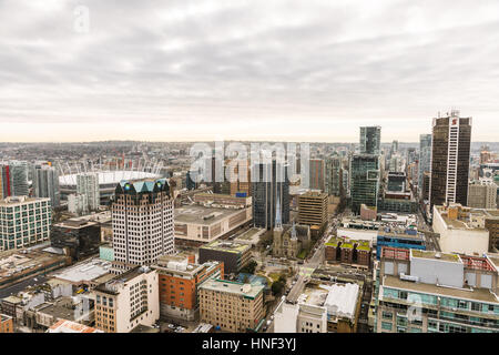 Vancouver, Canada - le 28 janvier 2017 : vu de la ville de Vancouver Vancouver Lookout avec les stades sportifs et les tours d'habitation Banque D'Images