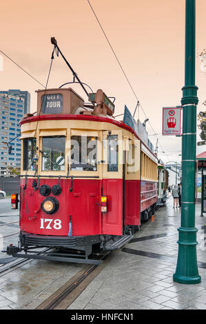 Style Vintage sur le tramway Tramway Christchurch propose une visite de la ville par le moyen classique de transport en Nouvelle Zélande Banque D'Images