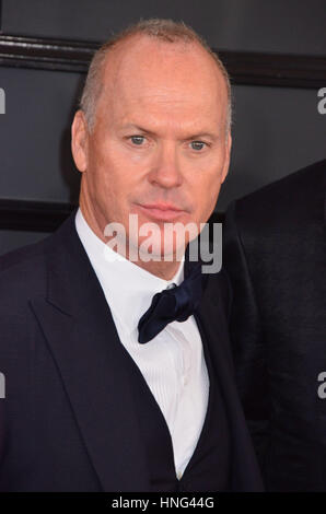 Los Angeles, USA. 12 Février, 2017. Michael Keaton 057 arrivant à la 59e cérémonie annuelle de remise des Prix Grammy 2017 au Staples Center de Los Angeles. Le 12 février 2017. Credit : Tsuni/USA/Alamy Live News Banque D'Images