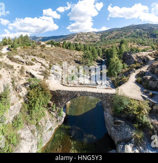 Albertacce Corse, France : Albertacce, vieux pont de pierre Banque D'Images