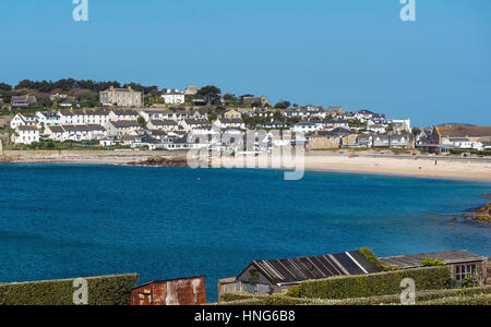 Porthcressa Beach et Hugh Town St. Mary's Isles of Scilly Banque D'Images