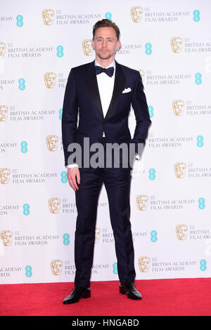 Tom Hiddleston dans la salle de presse au cours de l'EE British Academy Film Awards s'est tenue au Royal Albert Hall, Kensington Gore, Kensington, Londres. ASSOCIATION DE PRESSE Photo. Photo date : dimanche 12 février 2017. Voir PA Story SHOWBIZ Baftas. Crédit photo doit se lire : Ian West/PA Wire Banque D'Images