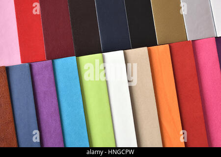 Textures et matériaux cartes de couleur pour la décoration intérieure. le tissu et le cuir des échantillons. Vue d'en haut Banque D'Images