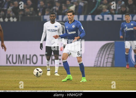 Gelsenkirchen, Allemagne. Feb 11, 2017. Leon Goretzka (Schalke) Football/soccer : Bundesliga match entre le FC Schalke 04 2-0 Hertha BSC Berlin au Veltins-Arena de Gelsenkirchen, Allemagne . Credit : Takamoto Tokuhara/AFLO/Alamy Live News Banque D'Images