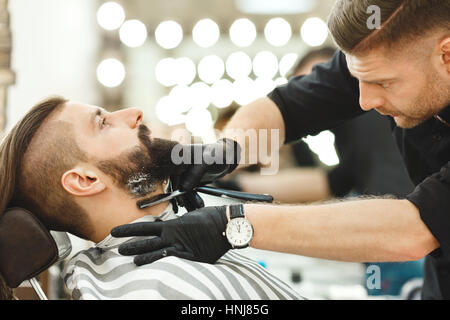 Salon de coiffure en forme de barbe pour homme Banque D'Images