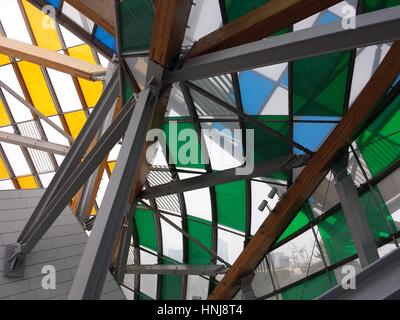 Paris, France - 15 janvier 2017 : Détails de l'architecture moderne de la fondation Louis Vuitton. Art Museum et centre culturel, Paris, France Banque D'Images