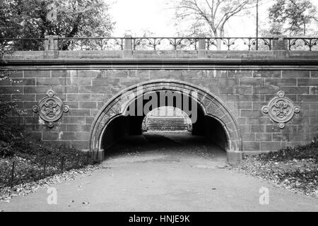 Le nom de Minette arch dans Central Park (NEW YORK) indique les trois lobes de sa forme Banque D'Images