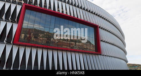 Le stade San Mames, connu sous le nom de Nuevo San Mames, un stade de football à Bilbao inauguré en 2013 et l'accueil de l'Athletic Bilbao Banque D'Images