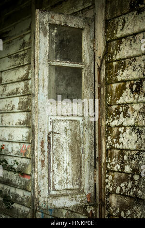 Crag hotel - hôtel abandonné et l'école, l'île de Penang, Malaisie Banque D'Images