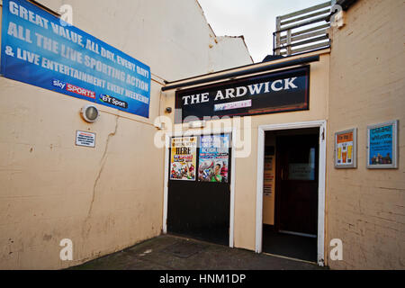 Rue de l'arrière-bar Blackpool Banque D'Images