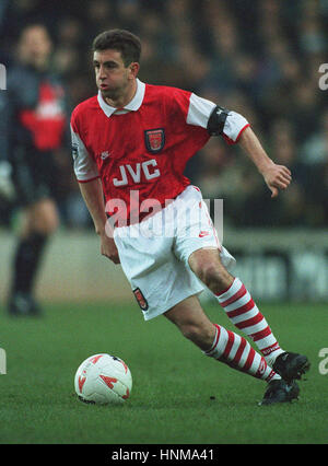 NIGEL WINTERBURN ARSENAL FC 12 Janvier 1995 Banque D'Images