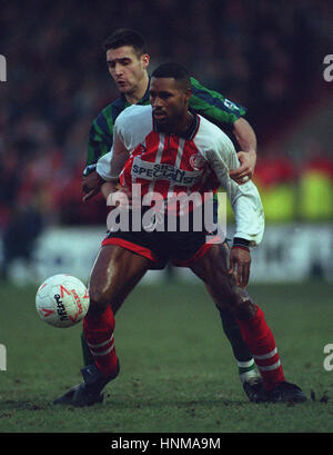 KYLE LIGHBOURNE JOHN PEMBERTON WALSALL V LEEDS UNITED FC 26 Janvier 1995 Banque D'Images