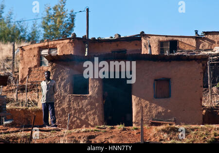 Les habitants des campagnes dans la région de Château des géants de l'Afrique du Sud du Kwazulu Natal Banque D'Images