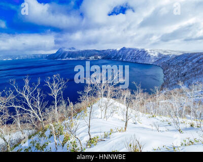 En hiver le lac Mashu Banque D'Images